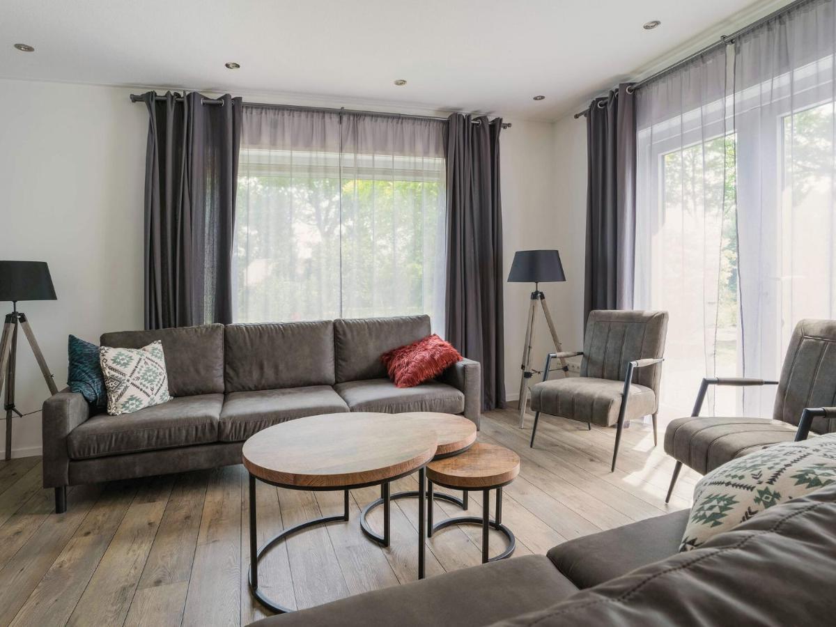 Charming Villa In Lemele With A Nice Garden Exterior photo